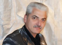 Сервер Какура — крымскотатарский автор