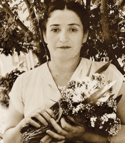 Эдие Топчи — крымскотатарский автор