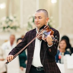 Энвер Дульгеров — крымскотатарский автор