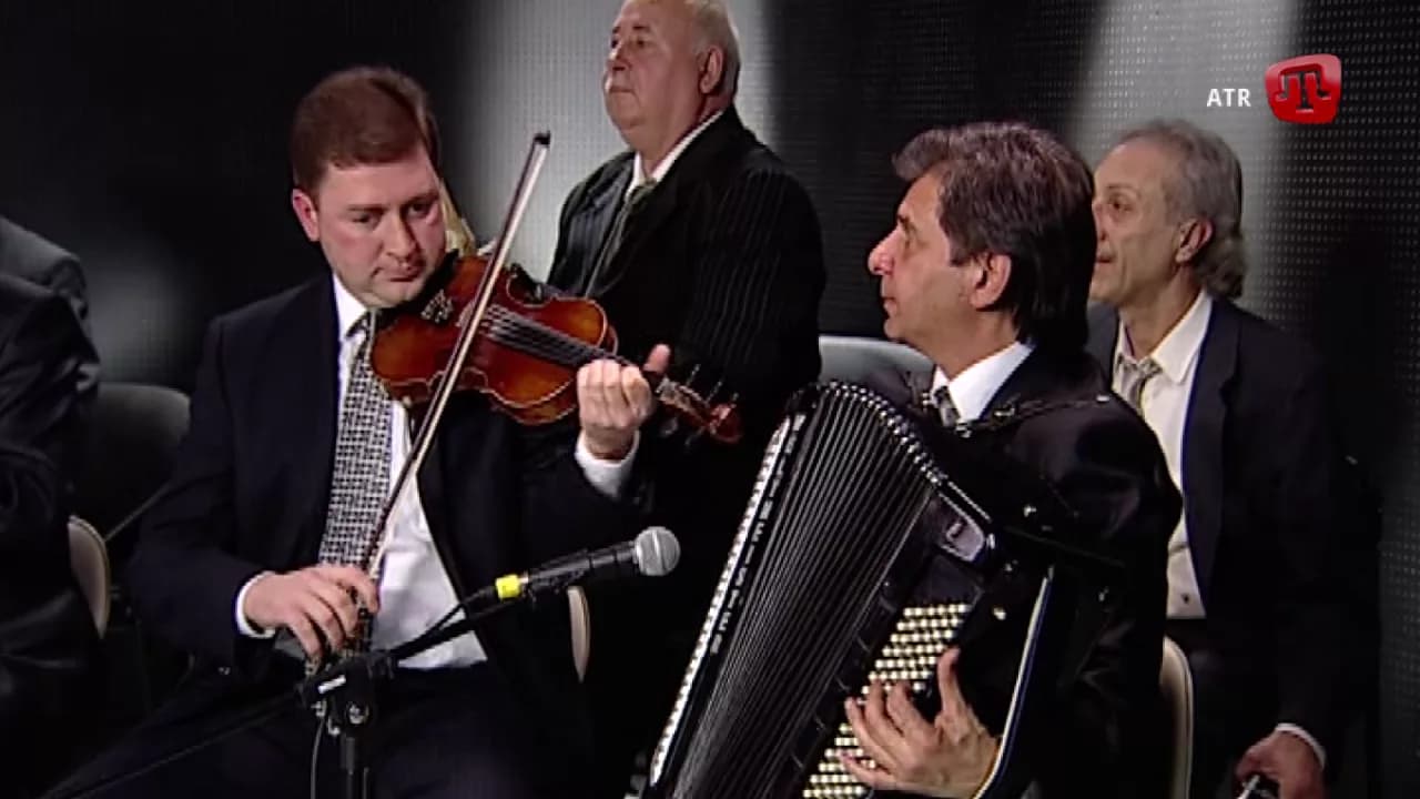 Ай Ярыкъ Геджесинде